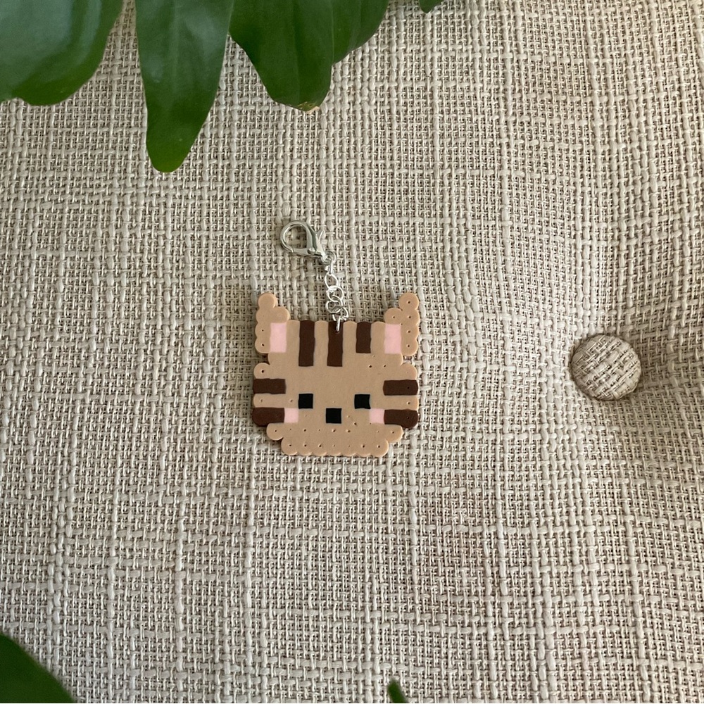 Handmade Kitten Perler Bead Keychains - Picture 5 of 9
